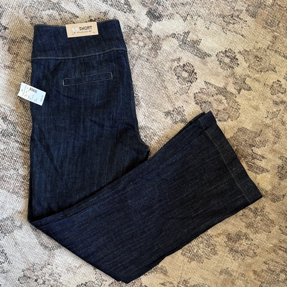 Maurices Dark Blue wide leg Jeans - 5/6 Short